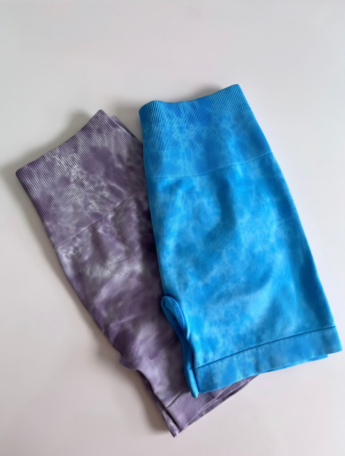 Tie Dye Short (Size Large)